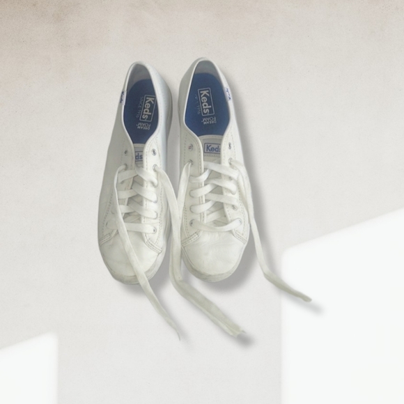 Triple Kick Leather Keds - Picture 1 of 5